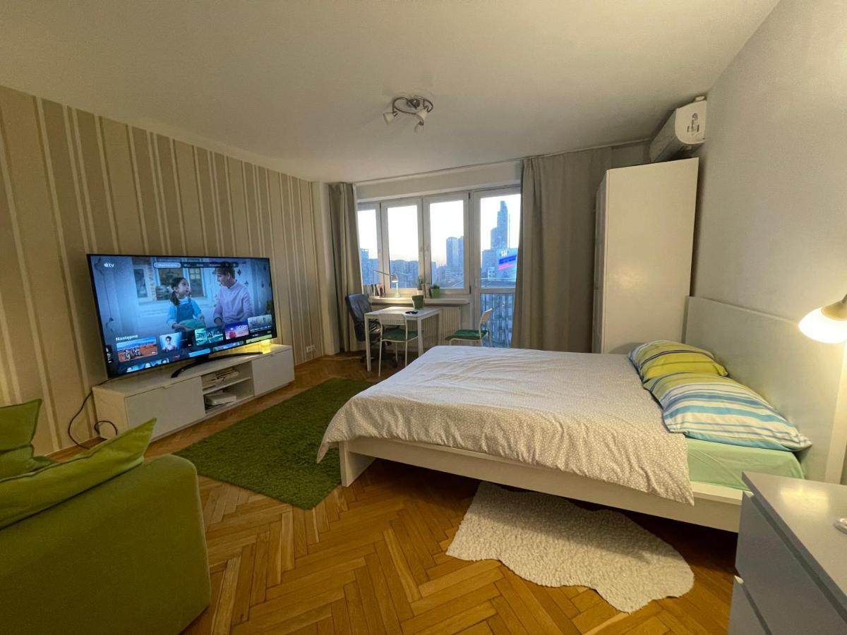 Apartment Super Rondo Onz Metro Nowe Wifi 300 Mb/s Aircondition Netflix Spotify Warschau